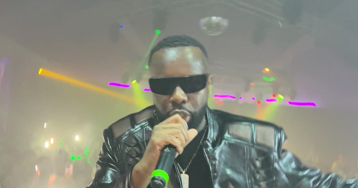 « Un vrai showman ! » : Gims de retour au One Club devant plus d’un millier de personnes - Le JSL