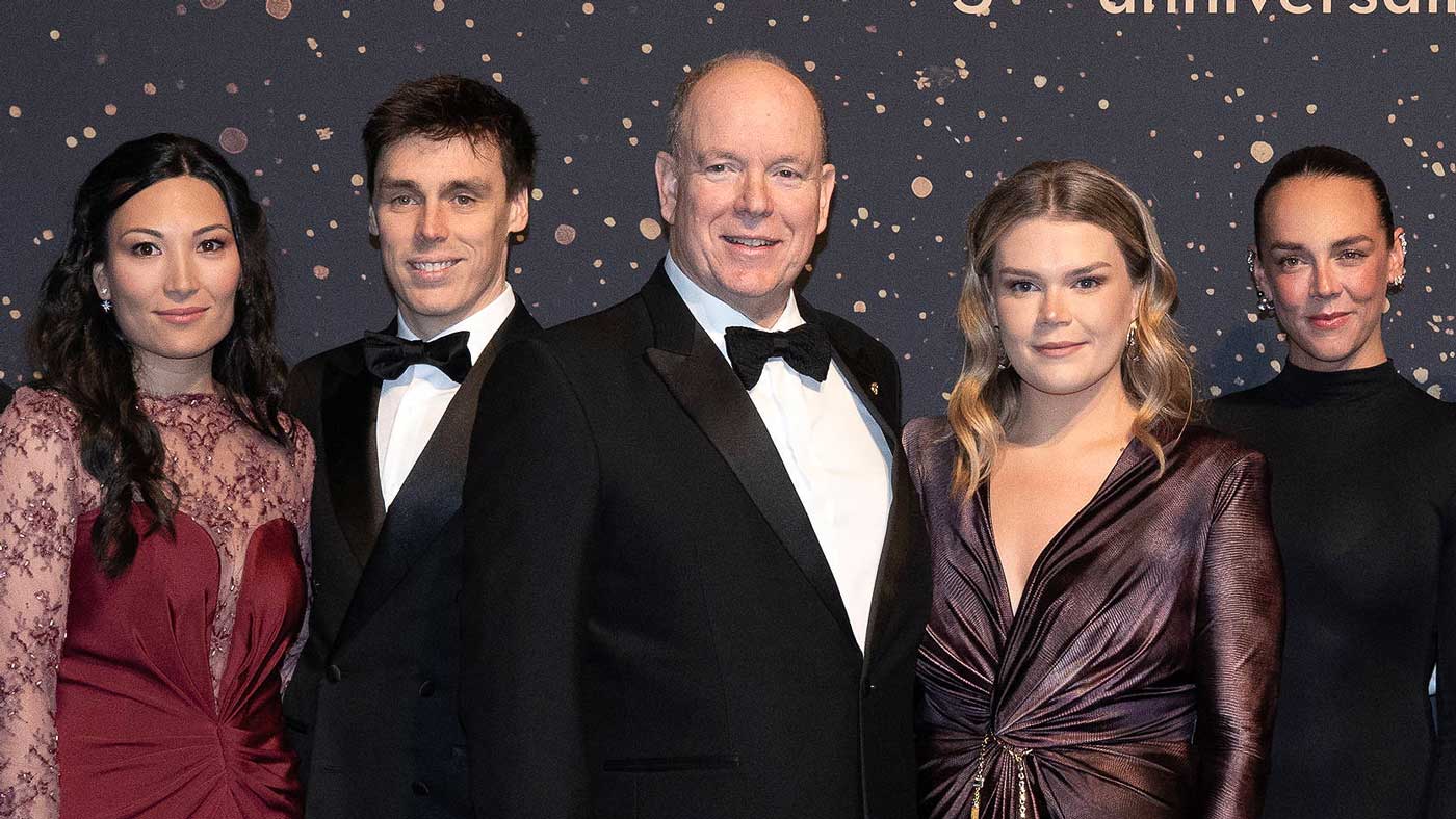 Les trois enfants de la princesse Stéphanie rejoignent le prince Albert II au dîner de gala des chefs étoilés de la Principauté