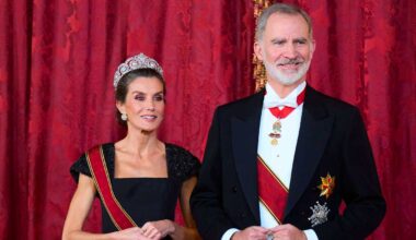 La reine Letizia retrouve son diadème Cartier après sept ans d'absence pour assister au gala en l'honneur du président allemand