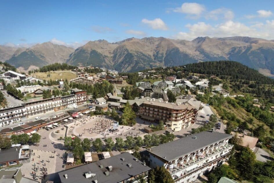 place auron 2 960x640 1