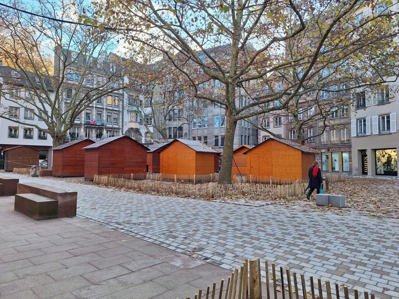 IMAGES. La place du Temple Neuf à Strasbourg enfin dans sa forme finale : les habitants mitigés