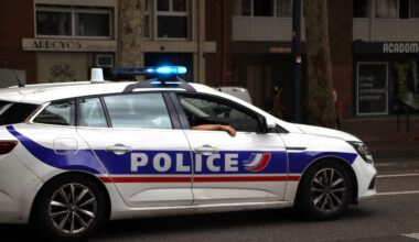 deux accidents coup sur coup après des refus d’obtempérer à bord de voitures volées