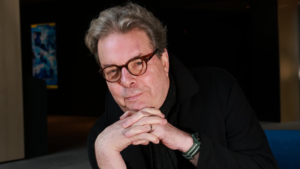 "Je réfléchis à adapter un roman à Marseille"