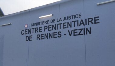 quand les agents l'apprennent par les détenus