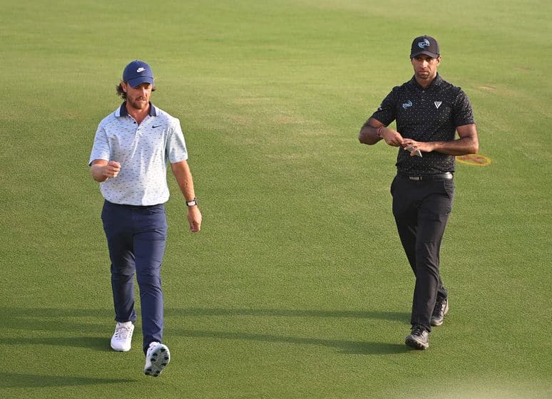 Aaron Rai seul leader mais sous la menace directe de Fleetwood et N. Højgaard