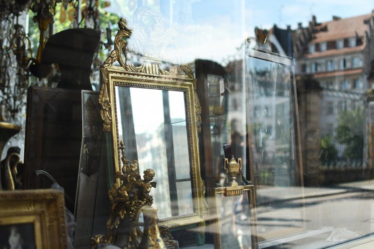 Reflet cathédrale veille ville (3) antiquités