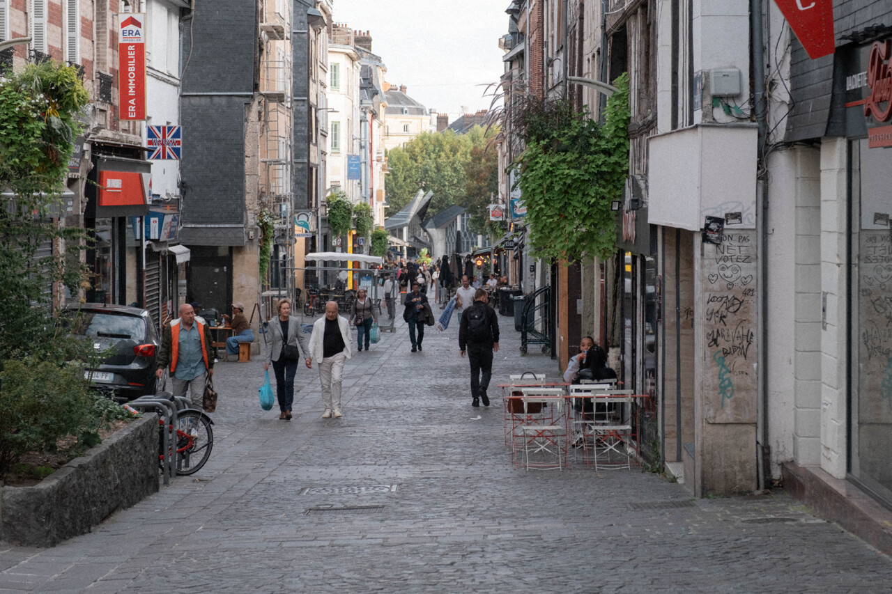 A Rouen, pourquoi le bar de la rue Cauchoise Le Sacre est-il contraint de fermer ?