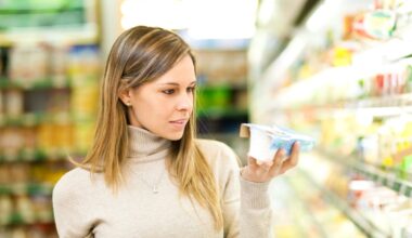 attention, ce yaourt ultra-populaire contient autant de matières grasses que 2 tranches de camembert