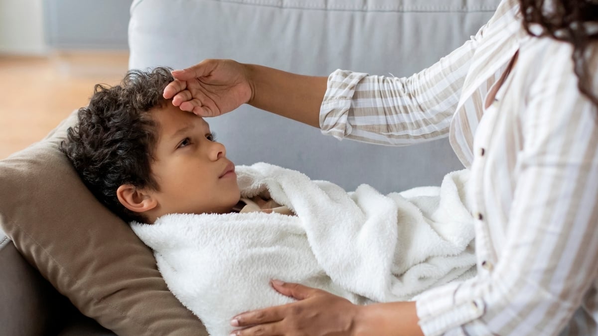 TÉMOIGNAGE. "Mon fils disait avoir mal à la gorge, il est mort devant nous quelques heures plus tard"