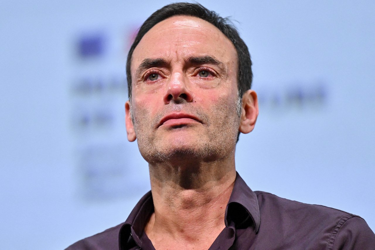 "Elle a décidé de se laisser mourir..." : Anthony Delon de retour à Douchy, cette triste épreuve l'a poussé à retourner vivre dans cette demeure pleine de souvenirs