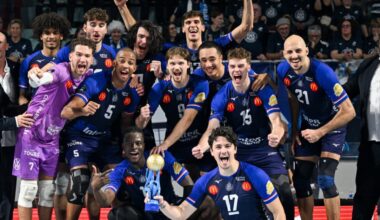 Le trophée pour Tours... qui perd son entraîneur !