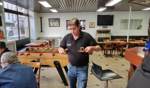 Thierry Chaput, 62 ans, a débuté au Pénalty à l’âge de 16 ans, "en donnant un coup de main à ses parents".   Photo Alain Thiesse