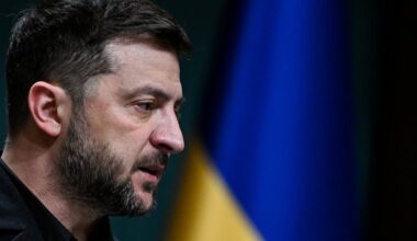 Zelensky limoge son bras droit après des perquisitions anticorruption