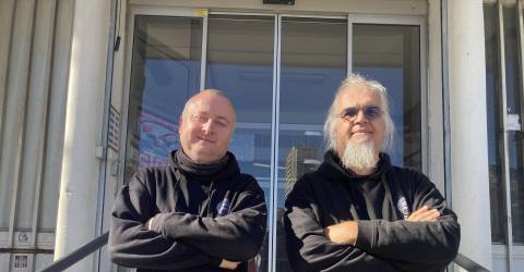 les droits des travailleurs étrangers niés administrativement