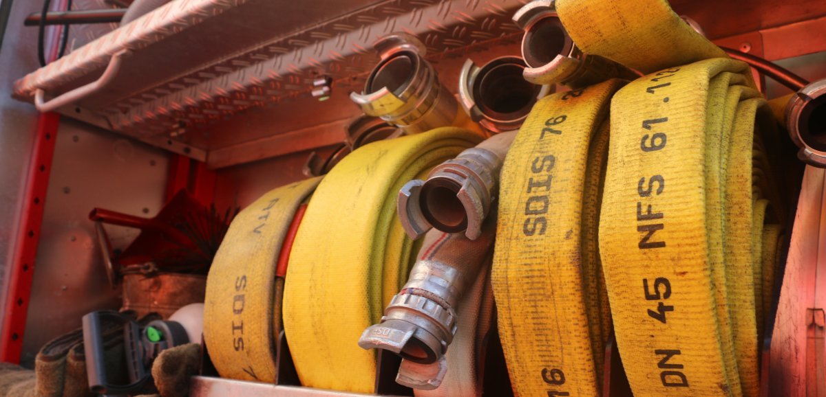 Seine-Maritime. Un homme échappe aux flammes en pleine nuit : vingt pompiers mobilisés