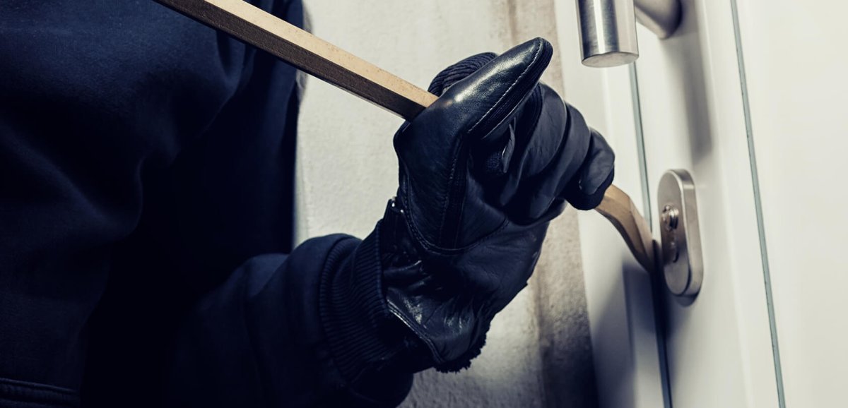 Rouen. Il entre par effraction et repart en scooter avec une télé sous le bras