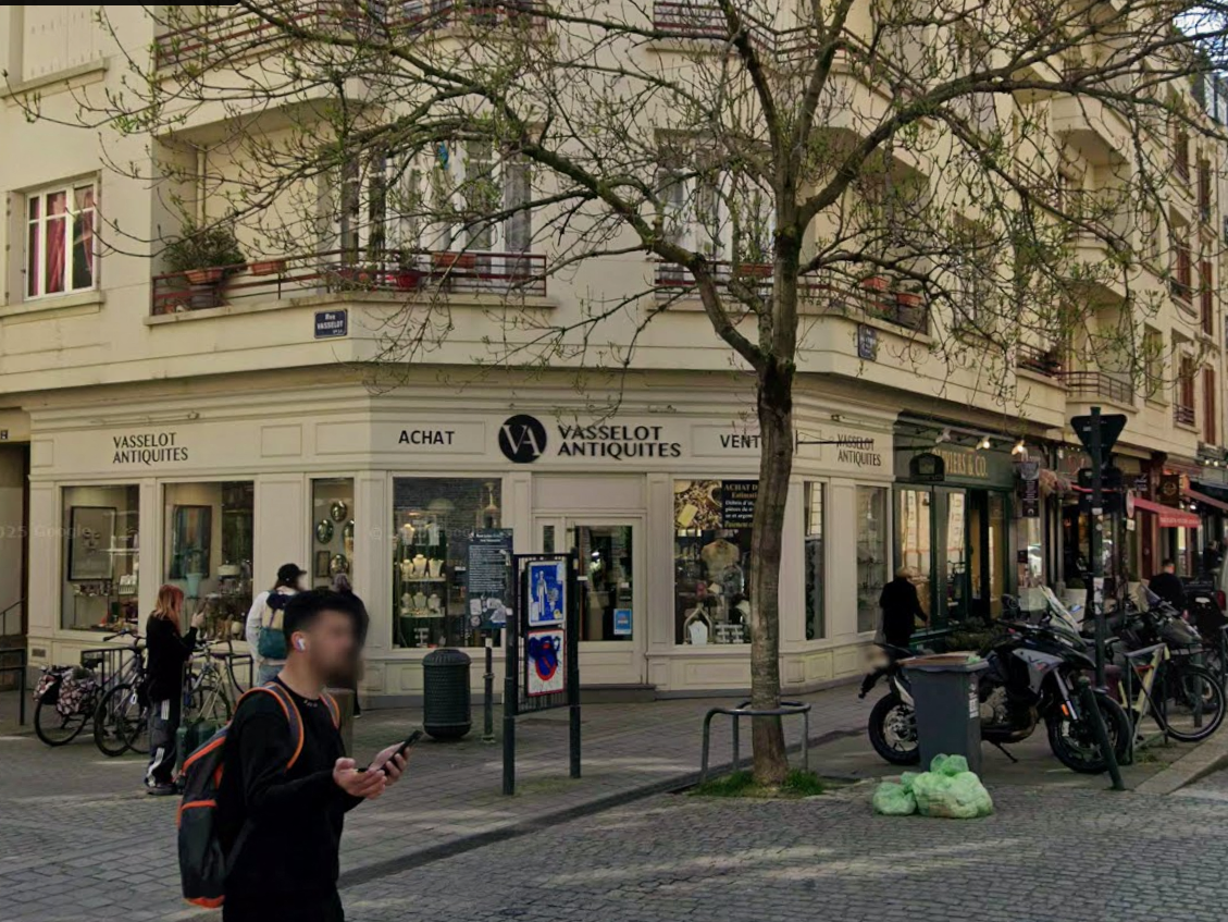 entre 50 000 et 100 000 euros de bijoux volés