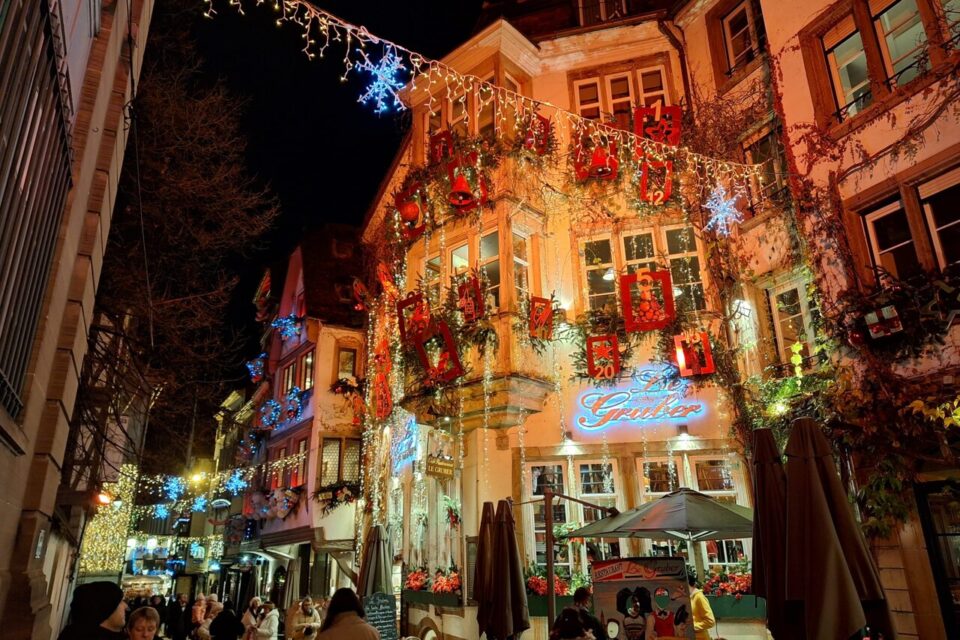 Vitrines illuminations décorations Noël Strasbourg