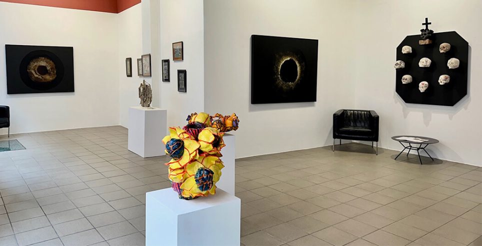 Vue de l’exposition collective « Outsiders ? » à la galerie Ritsch-Fisch à Strasbourg