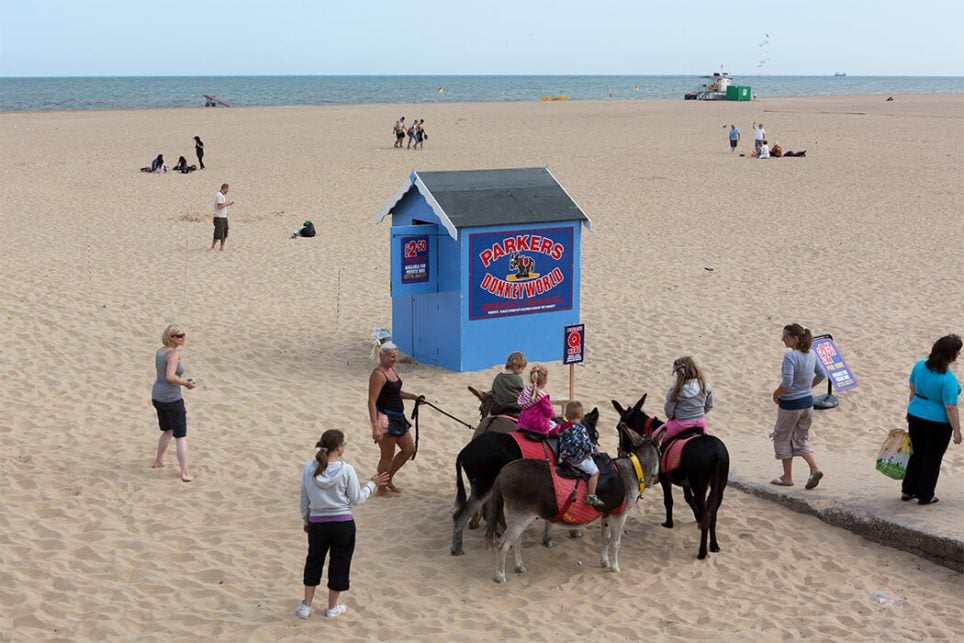 Martin Parr, Série « Life’s a Beach »