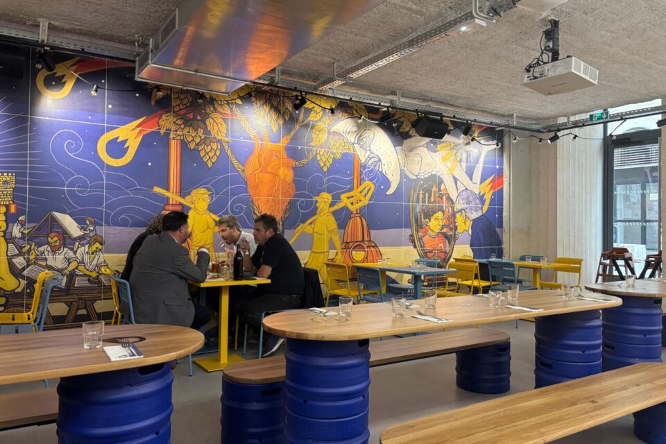 La fresque de l'artiste marseillais, Nhobi.