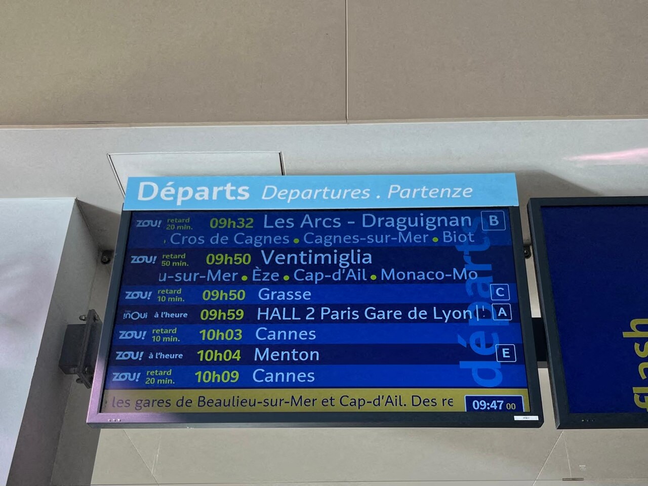 Près de Nice. La circulation des trains interrompue dans les deux sens ce lundi, voici pourquoi