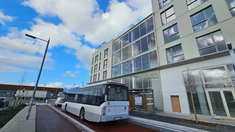 La nouvelle ligne TEOR transportera ses premiers passagers ce samedi 29 novembre 2025.