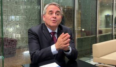 "Quand on veut vraiment améliorer la vie des gens, c'est au sommet de l'État qu'on peut le faire"