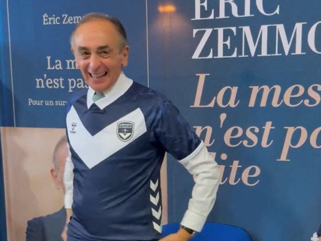 Éric Zemmour s'affiche avec un maillot des Girondins de Bordeaux, la réaction du club est cinglante