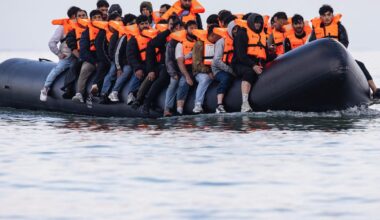 paroles de migrants expulsés du Royaume-Uni vers la France
