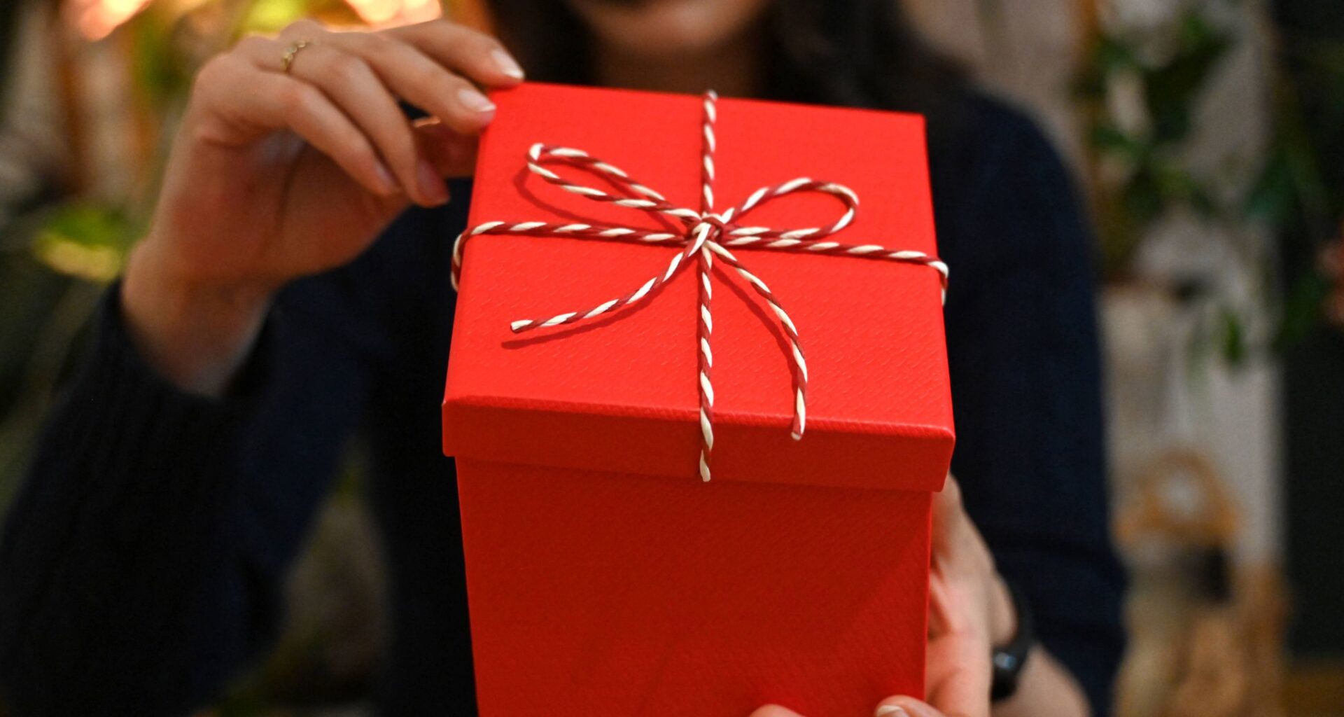 à Lille, les retardataires des cadeaux de Noël se pressent dans les boutiques