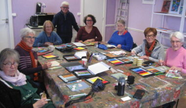 Près de Pont-Audemer, des cours de dessin sont proposés à la mairie