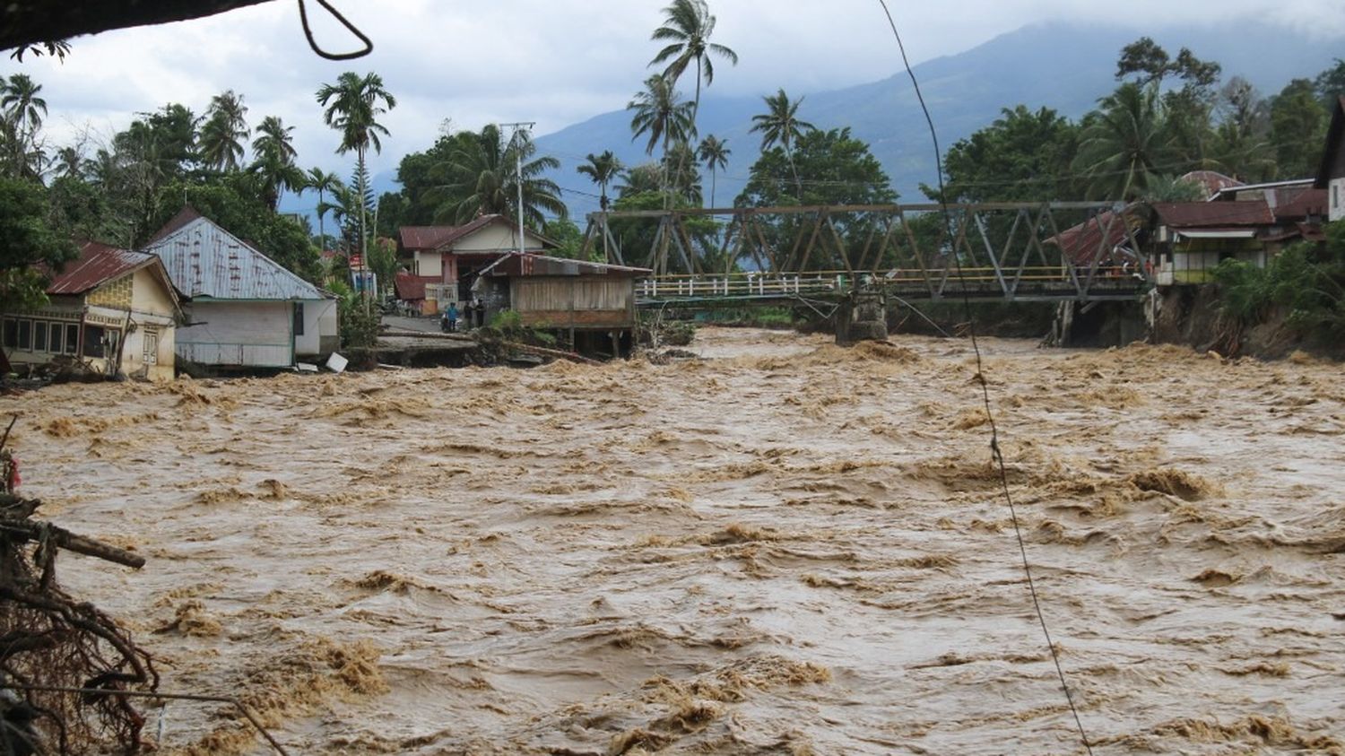 EN IMAGES. Indonésie, Thaïlande et Sri Lanka… Des inondations catastrophiques font près de 1 000 morts et des centaines de disparus en Asie
