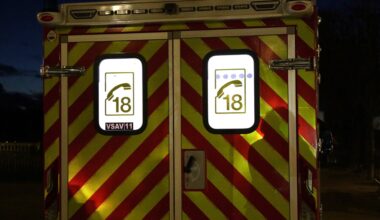 percutés par une voiture en pleine nuit, deux piétons gravement blessés