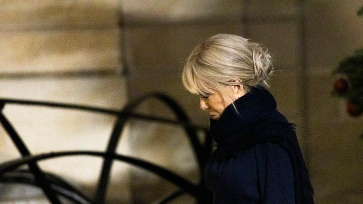 La vidéo dans laquelle Brigitte Macron insulte des féministes de « sales connes » a été diffusée à la presse people à la suite d’une bourde de l’agence Bestimage, explique cette dernière ce mardi 9 décembre.