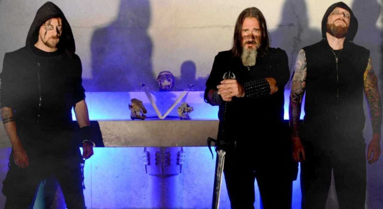 « On voulait passer une étape », le groupe alençonnais de métal Ravn sort son premier album