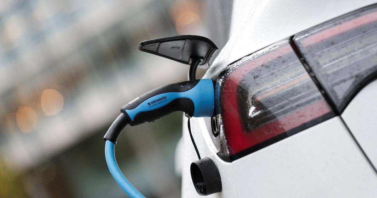 La France ouvre la porte à des concessions sur les voitures thermiques dans l’UE en 2035