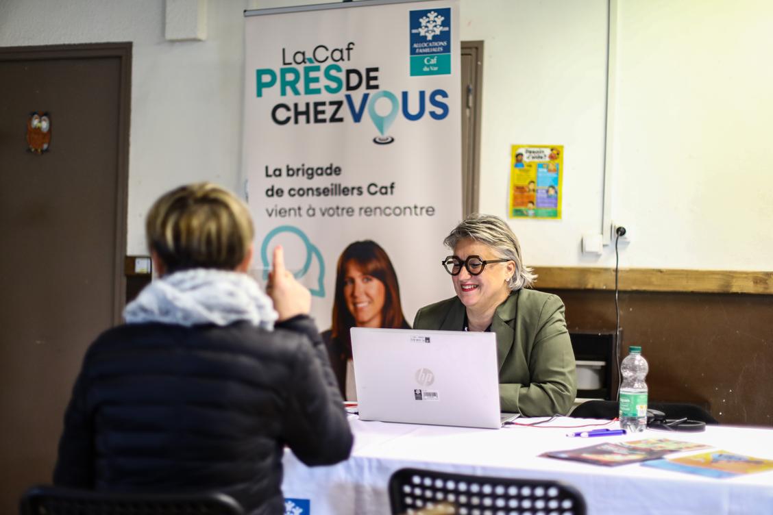 dans le Var, la Caisse d’allocations familiales se délocalise dans les quartiers