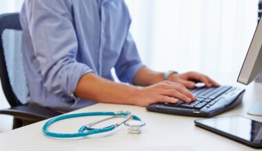 dans les Bouches-du-Rhône, 17 médecins réquisitionnés pendant les fêtes pour faire face aux épidémies