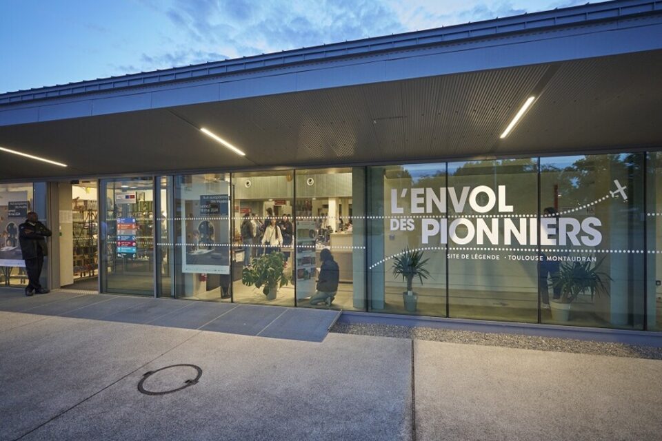 L'Envol des Pionniers inaugure 2025 avec une exposition consacrée à Air France. 