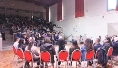 Jeunesse - Police - Justice : une rencontre pour renouer le dialogue à Grenoble