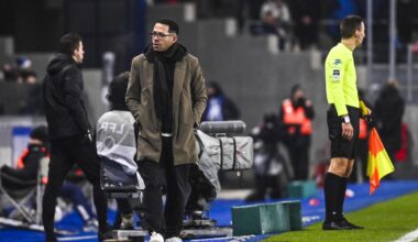 Liam Rosenior enguirlande ses joueurs avant les fêtes - France - RC Strasbourg