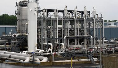 Malgré les sanctions occidentales, Moscou continue de livrer du gaz naturel liquéfié à Pékin