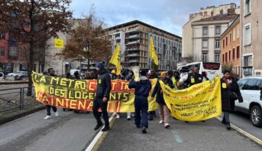 "Tout le monde est malade" : abrités au siège de la Métro à Grenoble, ils demandent la réquisition de logements vides