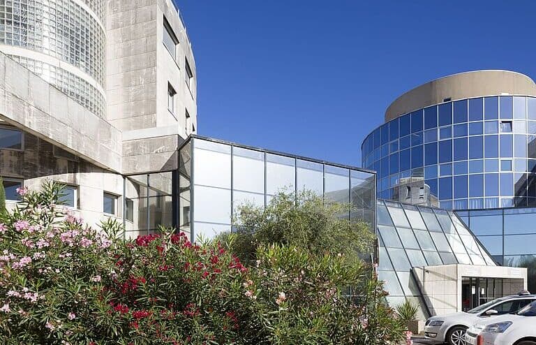 le CHU de Montpellier recrute