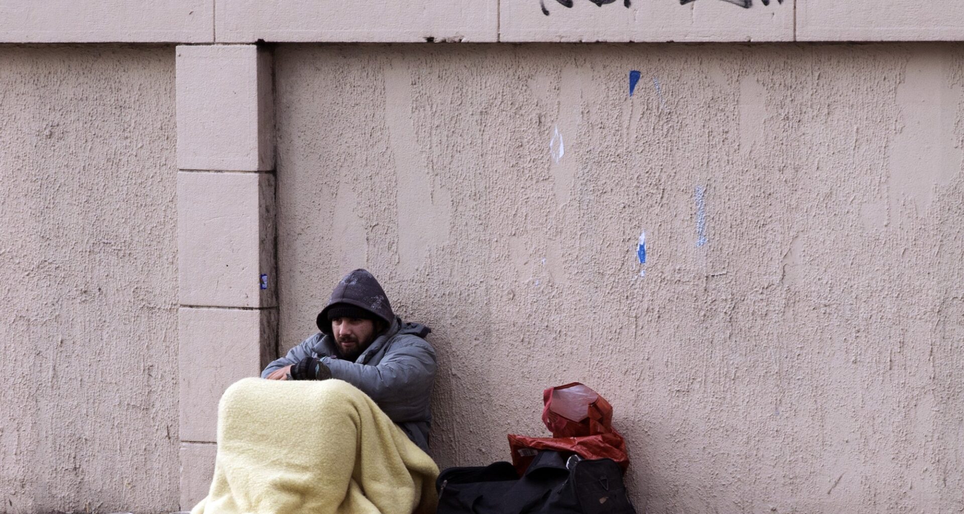 Un homme retrouvé mort dans les rues de Paris, probablement à cause du froid