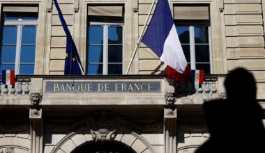 la Banque de France révise à la hausse sa prévision pour 2025