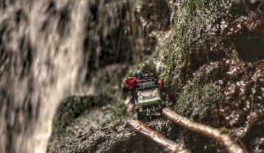 "C’est pour voir les étoiles dans les yeux des enfants" : Il transforme ses figurines Lego en héros pour créer des saynètes photographiques incroyables