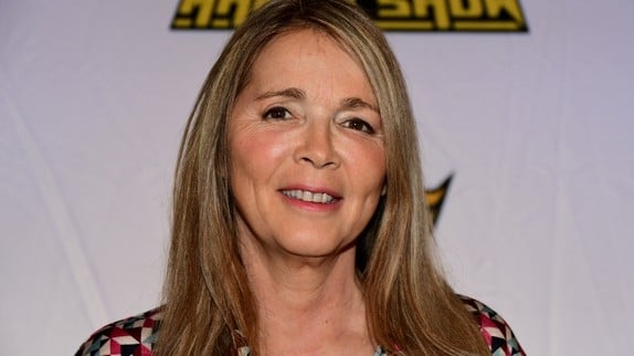 Hélène Rollès annule un concert à la dernière minute, son producteur révèle pourquoi