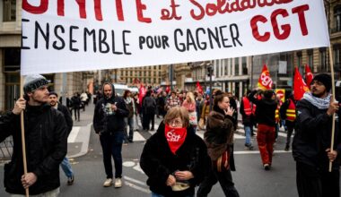 Journée de grève du 2 décembre : mobilisation en baisse, 17 000 manifestants annoncés à Paris, quelques centaines dans nos départements